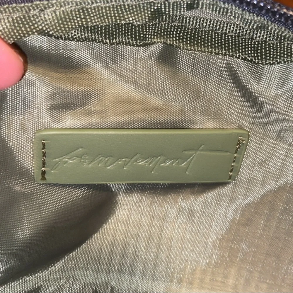 Free People Belt Bag NWT - Picture 6 of 7